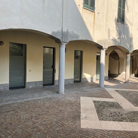 Loft Matteotti - Studio In Centro 布斯托阿西齐奥 外观 照片