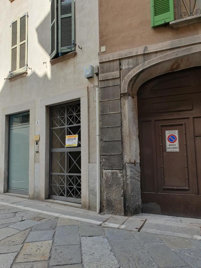 Loft Matteotti - Studio In Centro 布斯托阿西齐奥 外观 照片