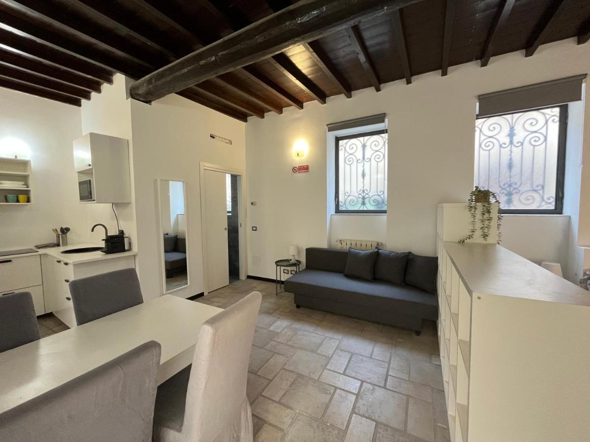 Loft Matteotti - Studio In Centro 布斯托阿西齐奥 外观 照片
